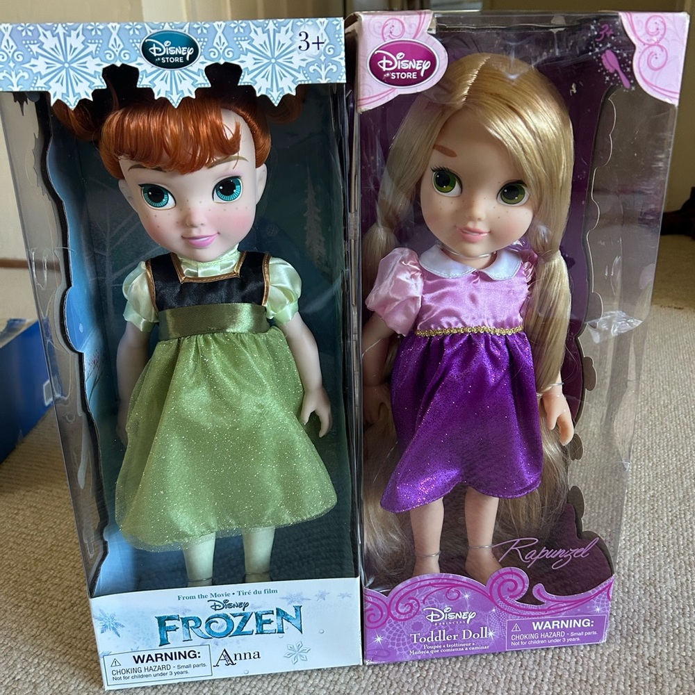 Disney Frozen Anna and Rapunzel Dolls - Sparkling Green and Purple